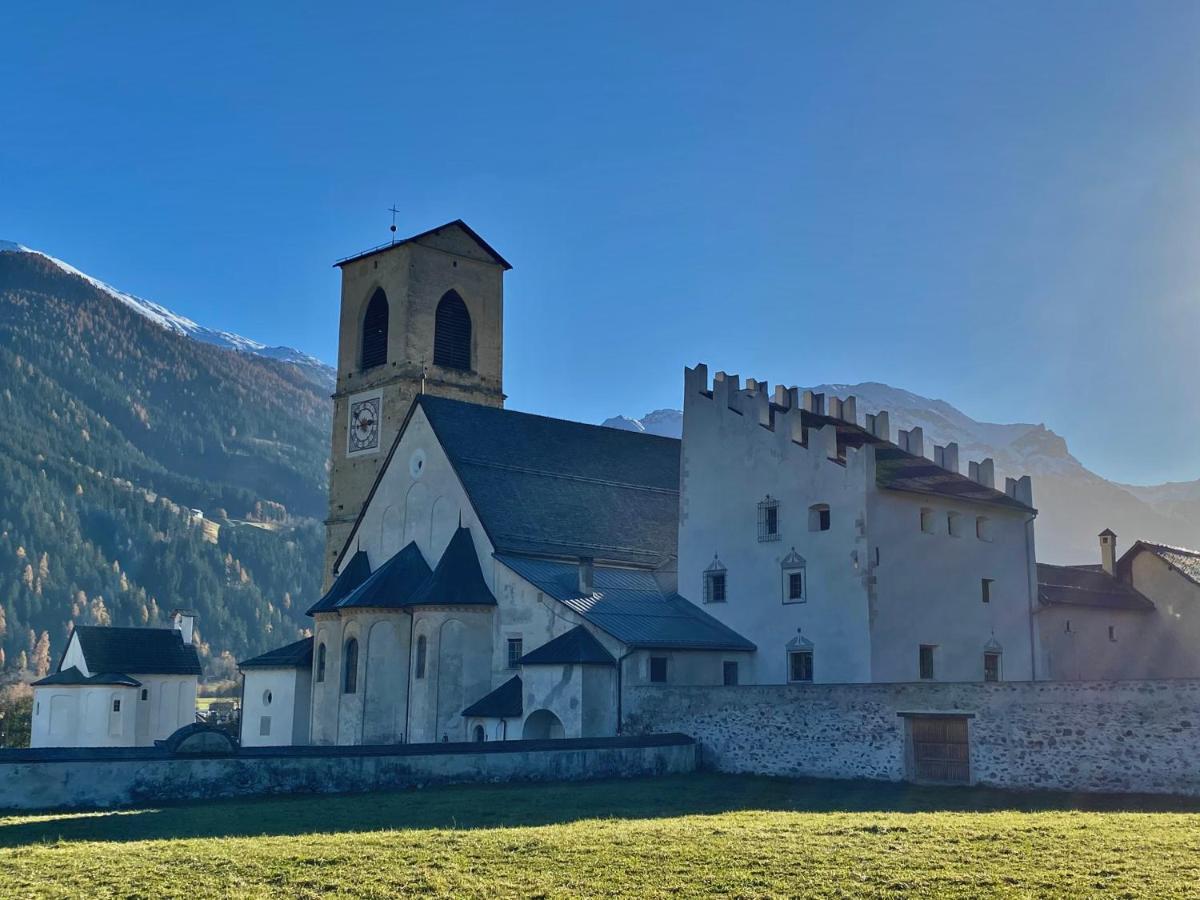 Hotel Helvetia Müstair Kültér fotó