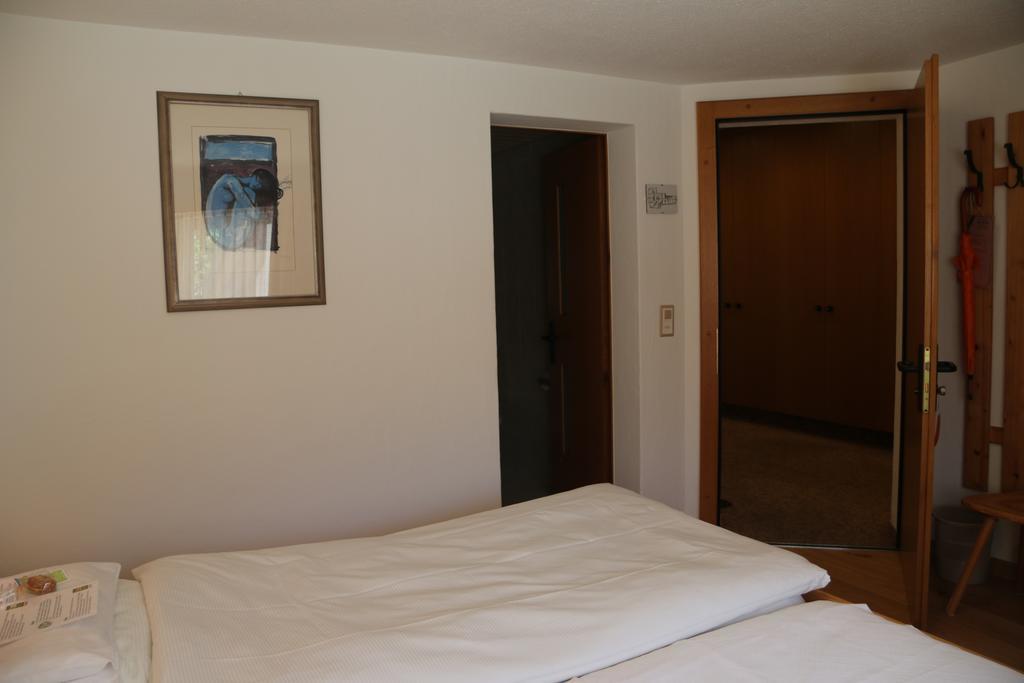 Hotel Helvetia Müstair Kültér fotó