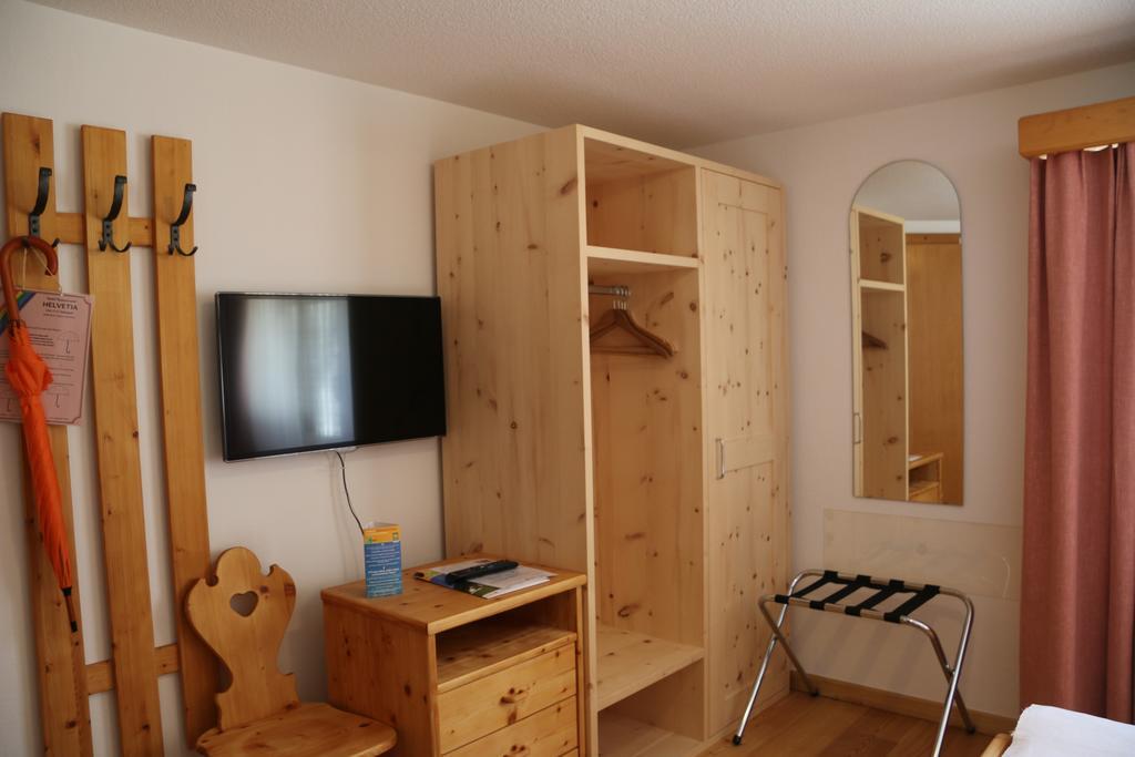 Hotel Helvetia Müstair Kültér fotó